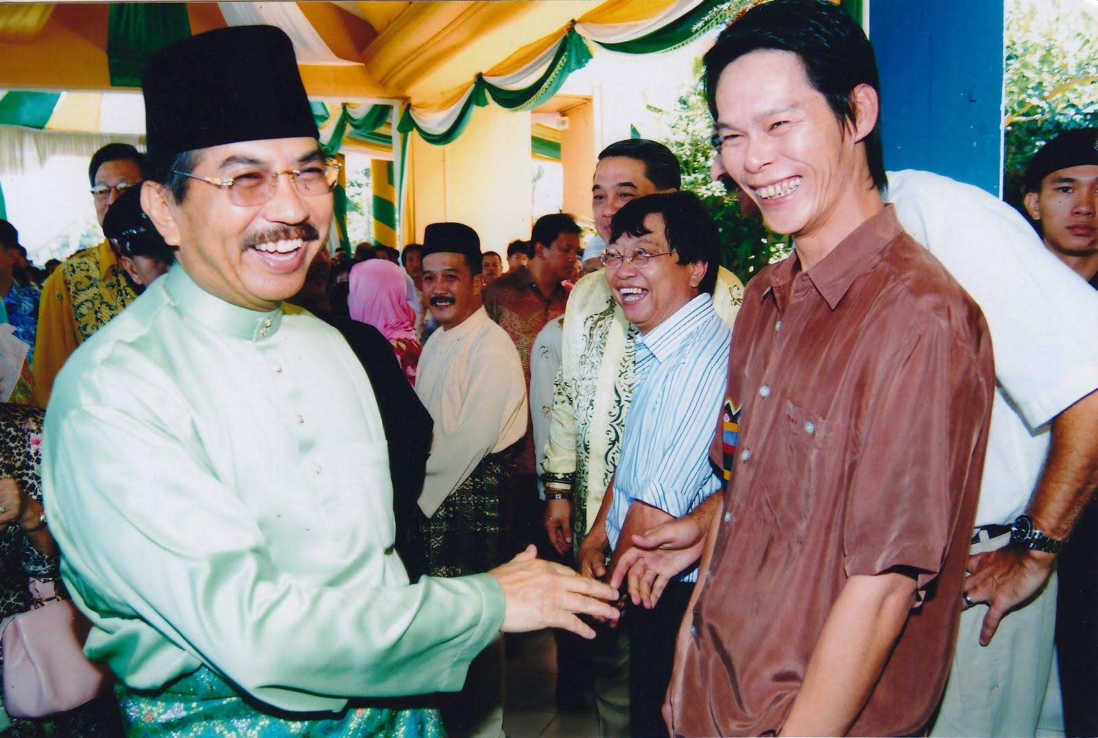 Musa Aman – Shining Example of Good Muslim Leadership For Sabah?